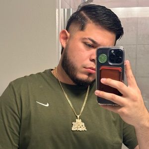 Meet your Posher, Eduardo